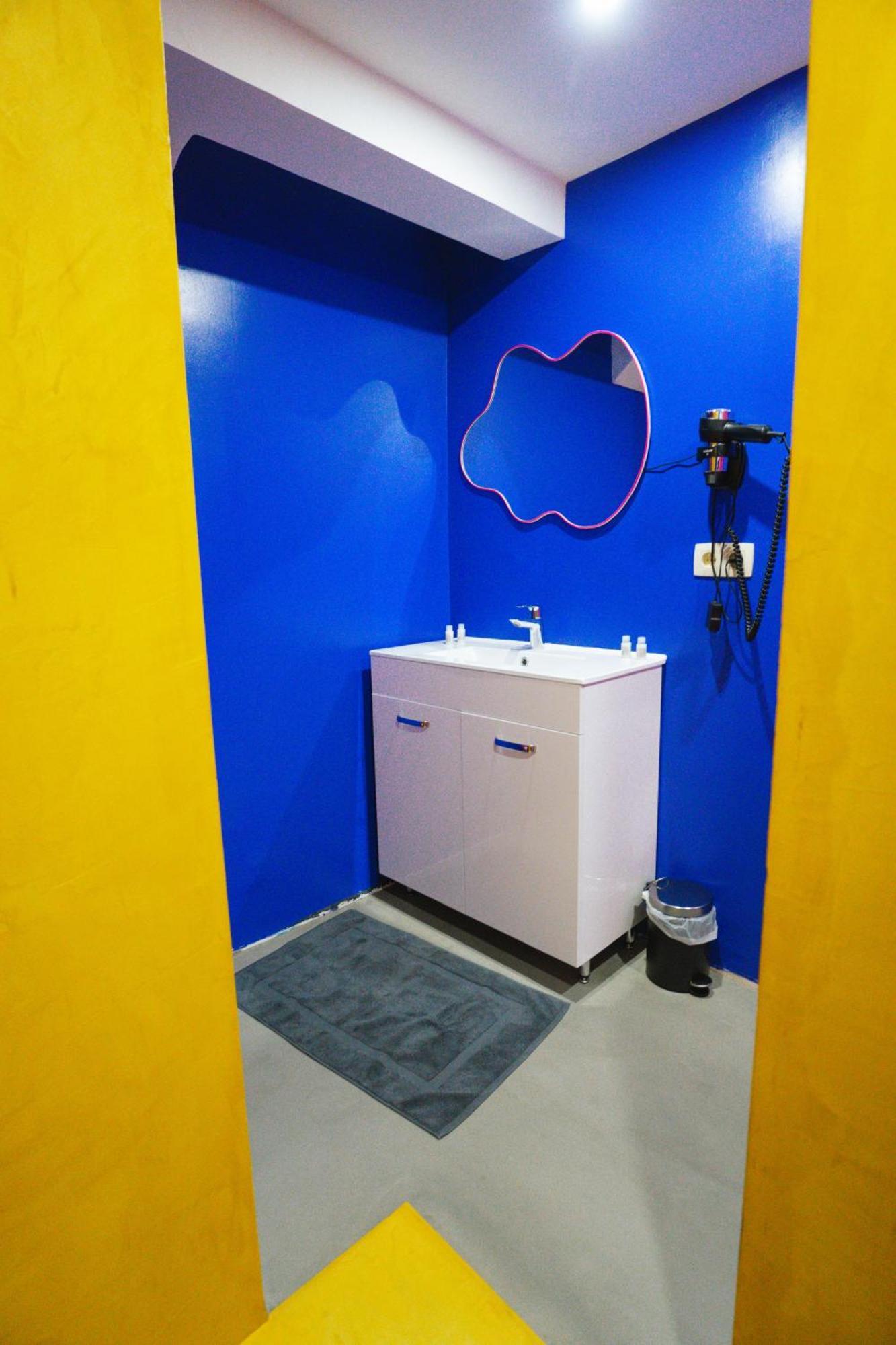 Capsule Boogie-Woogie - Jacuzzi - Sauna - Billard - Jeux - Ecran Geant - Filet Suspendu - Netflix La Louvière Esterno foto